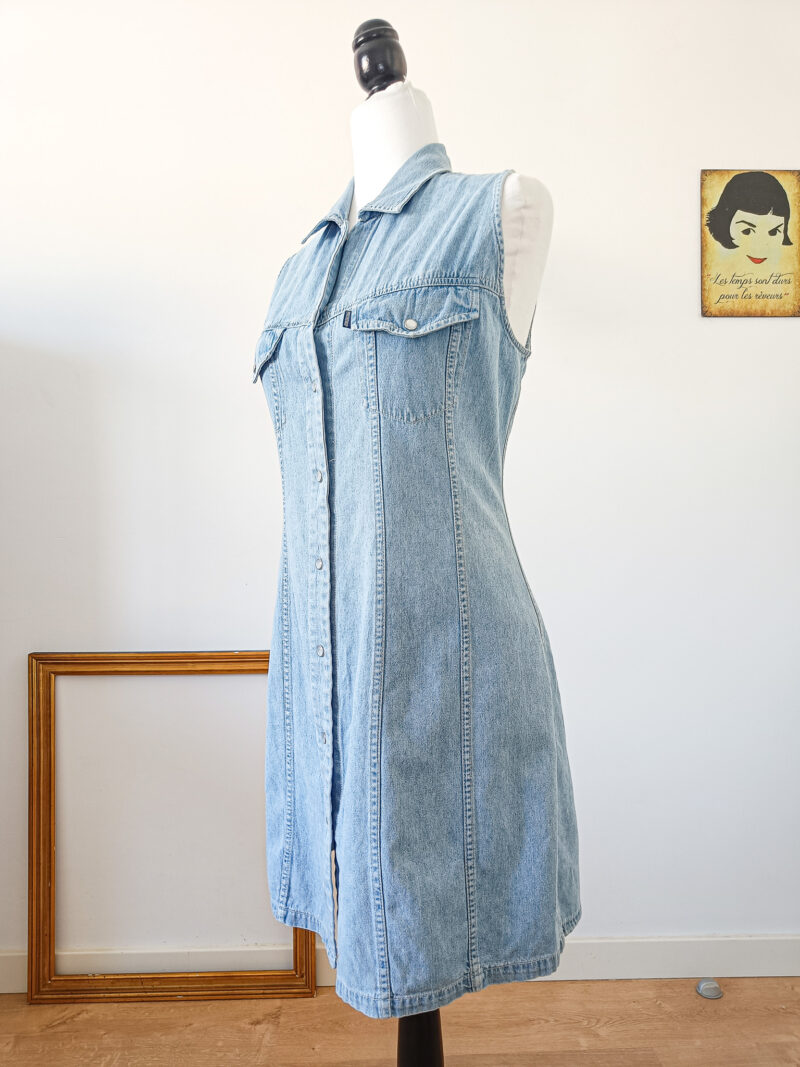 Vintage 90s denim light dress size M -L, soft grunge jean button down dress. - Image 3